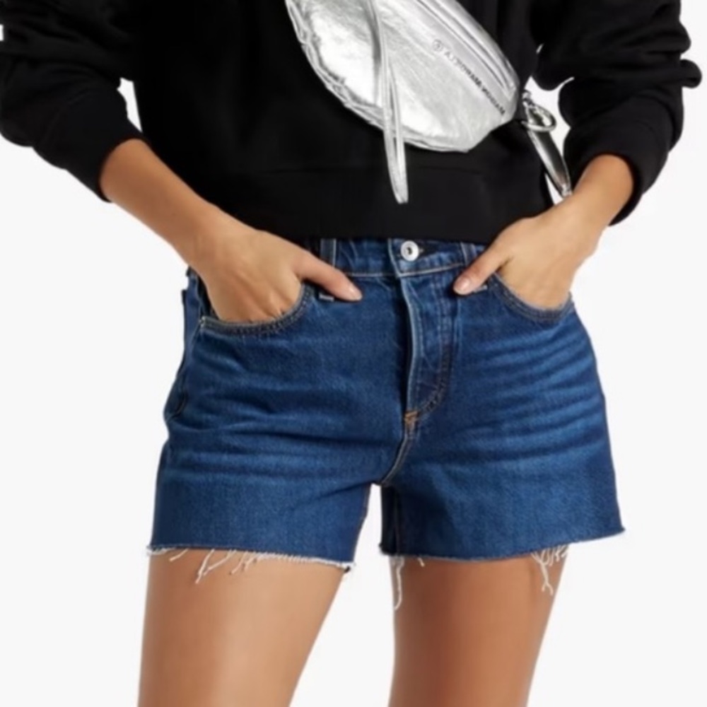 ⚡️SOLD⚡️Rag & Bone Fray Raw Cut Dark Blue Denim Cotton Shorts Size 28 NEW - Picture 1 of 16